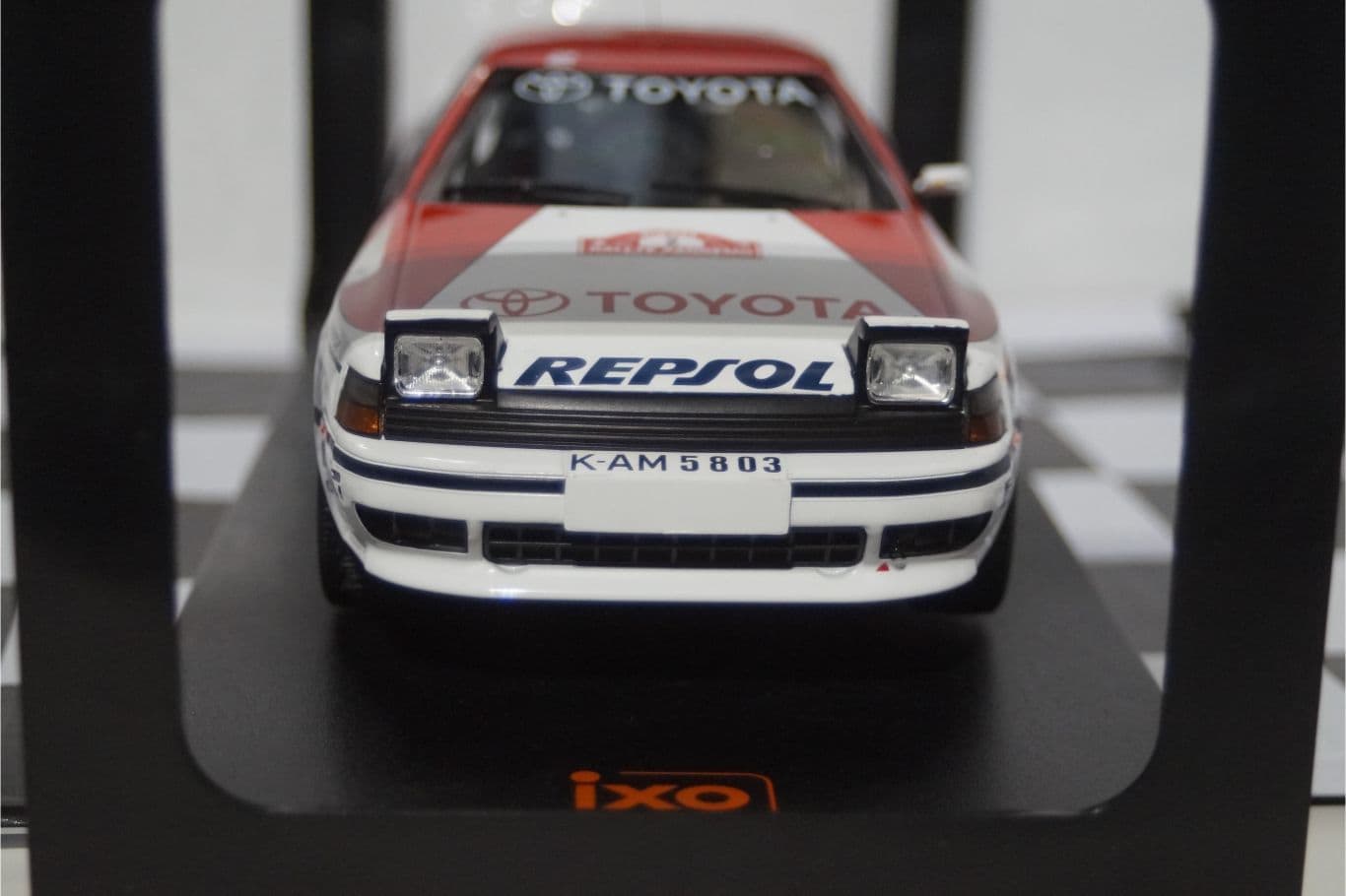 Ixo toyota celica gt-four st165 rally san remo 1990 c.sainz 1:18
