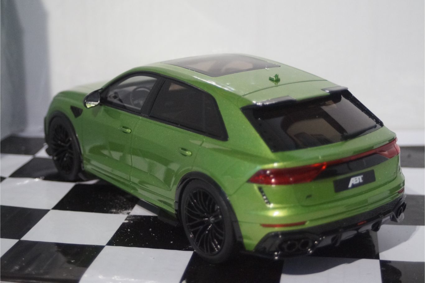 OTTO Ford Fiesta Mk1 1600 Gr2 Rallye Monte Carlo 1979 1:18 OT894