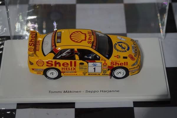 Spark mitsubishi lancer evolution rally finland 1995 1:43 resin s6502