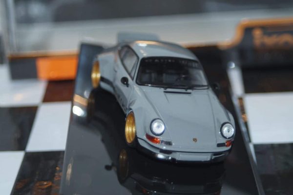Ixo porsche 911 RWB BackDate Grey moc308 1:43