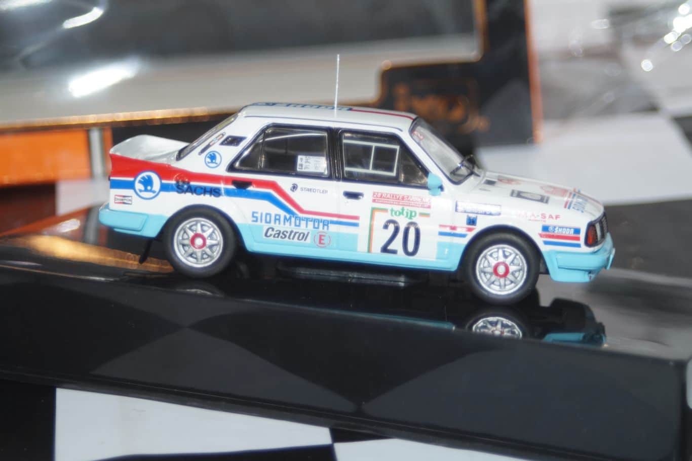 Ixo porsche 911 RWB BackDate Grey moc308 1:43