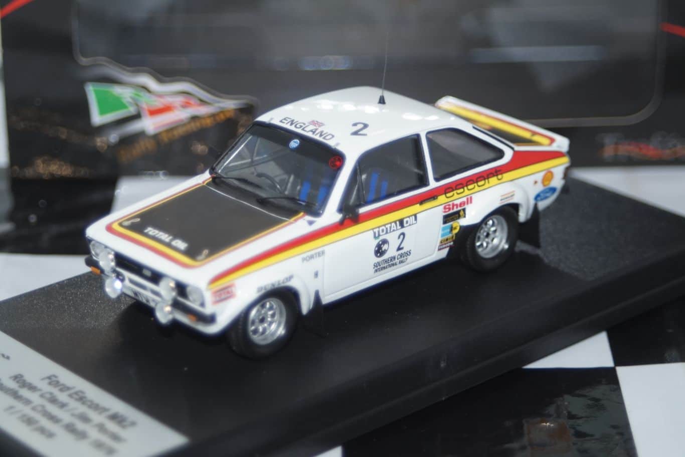 Ford Escort Mk2 RS Southern Cross Rally 1976 T.Makinen 1:43rd Scale RR.au 01 TROFEU