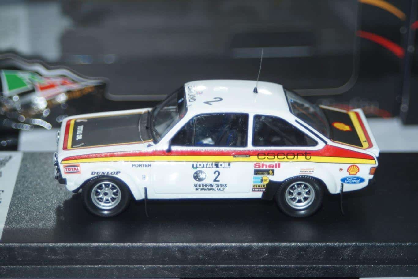 Ford Escort Mk2 RS Southern Cross Rally 1976 T.Makinen 1:43rd Scale RR.au 01 TROFEU