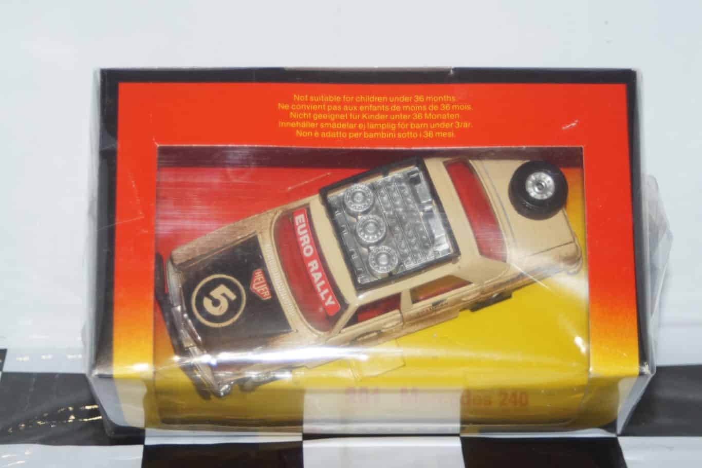 Corgi mettoy toys mercedes 240 euro rally 1:36th c0291