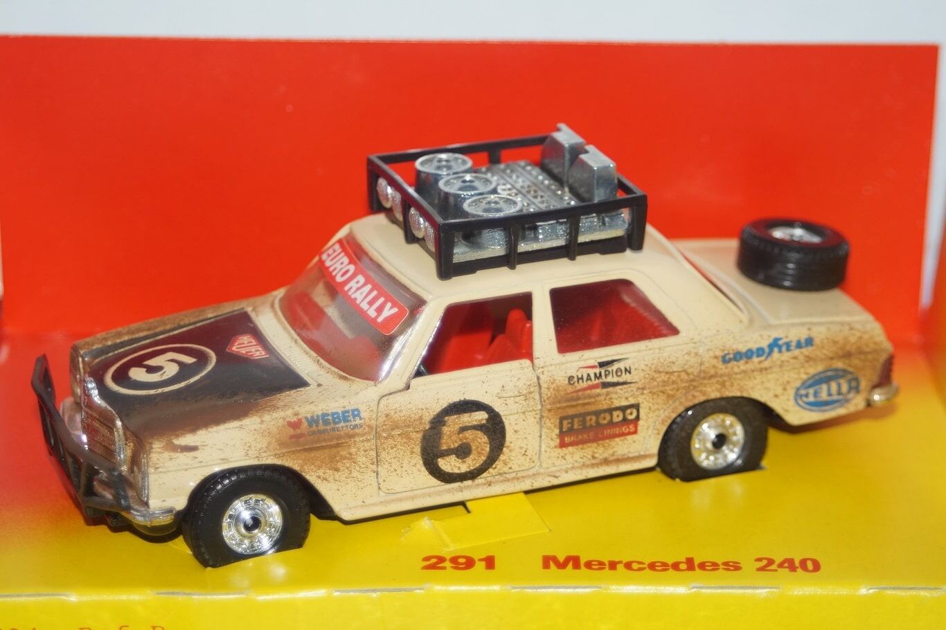 Corgi mettoy toys mercedes 240 euro rally 1:36th c0291
