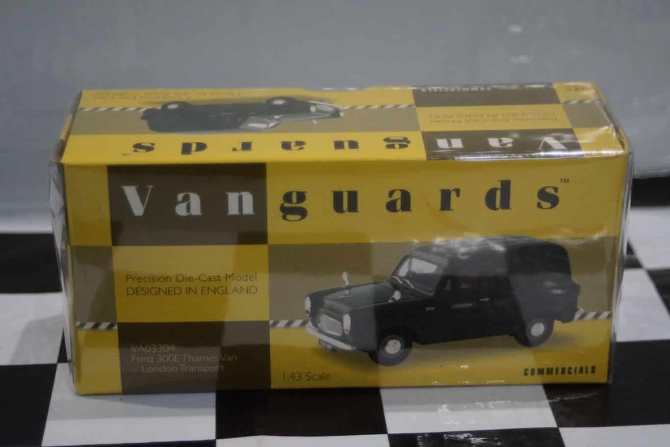 Vanguards Ford 300E Thames Van London Transport VA03304 1:43 Scale