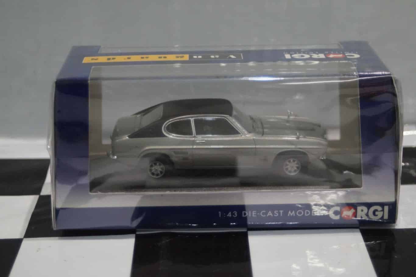 Vanguards ford capri mk1 3000e silver va13313 1:43 scale