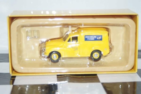 Vanguards austin 8-cwt van michelin tyres yellow va01129 1:43 scale