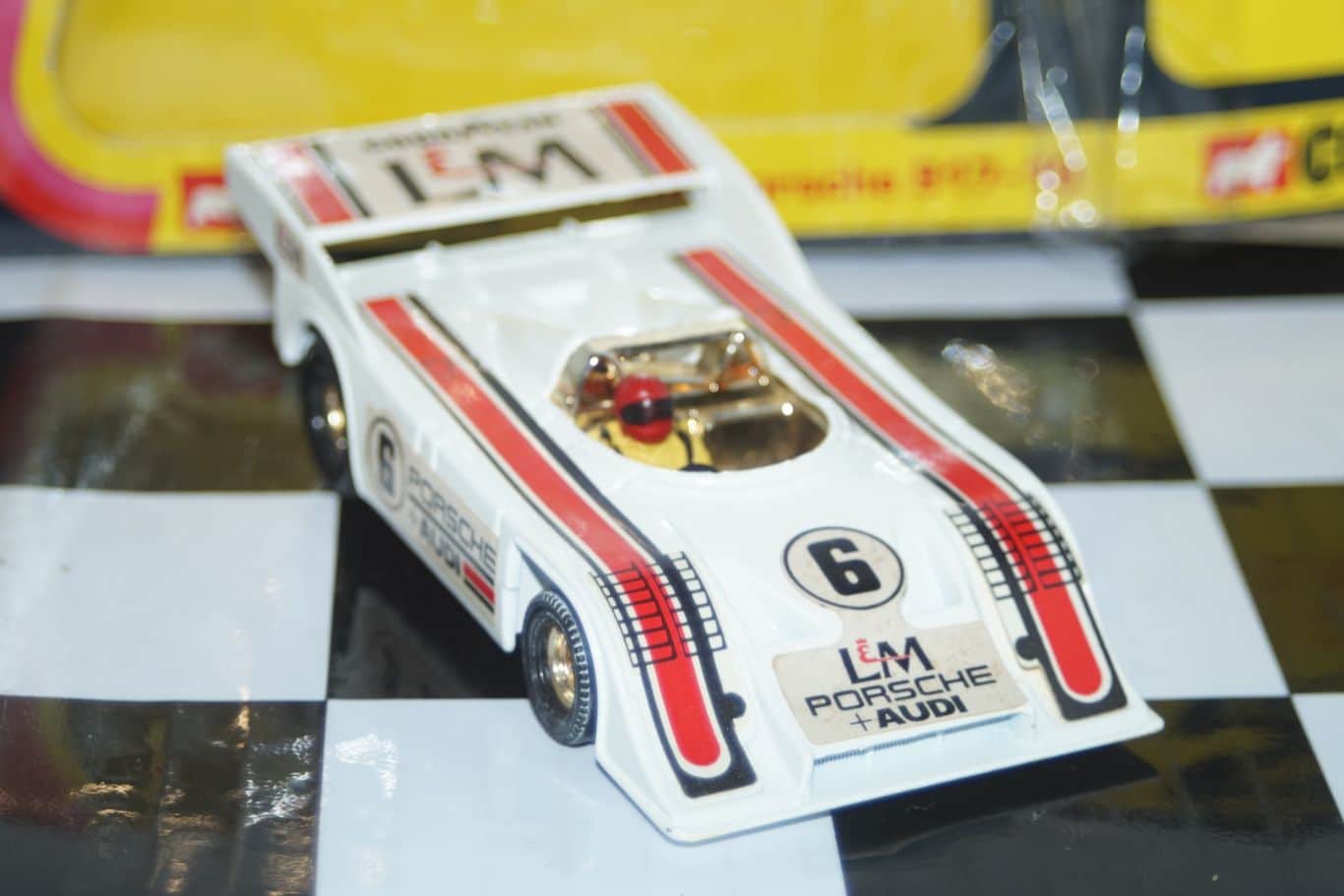 CorgiMettoyco.ltdToysCan AmPorsche RacingCarin: