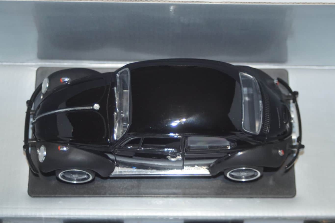 Greenlight black bandit volkswagen beetle modified 128271:18