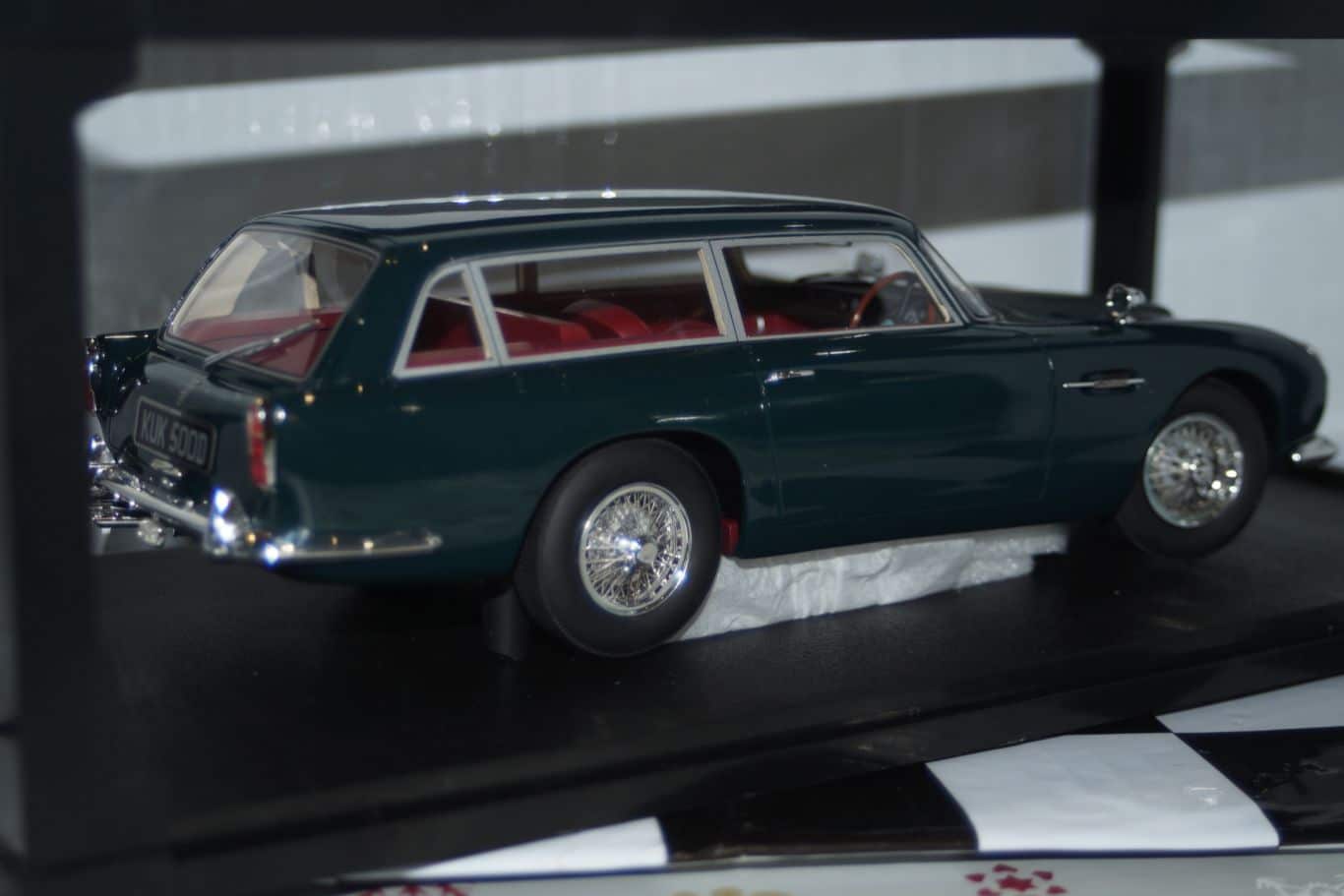 CultScaleModelsAstonMartinDBHaroldRadfordRHD:CML