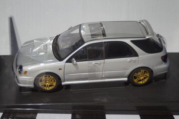 Subaru New age Impreza WRX Wagon STI 2001 1:18 Diecast Autoart 78631