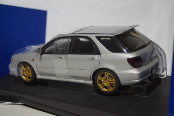 Subaru New age Impreza WRX Wagon STI 2001 1:18 Diecast Autoart 78631