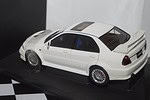 MitsubishiLancerEVOVIStreetRHDWhite:DiecastAutoart