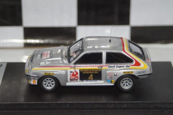 Toyota corolla levin 1000 lakes rally 1977 m.saaristo 1:43rd scale rr.fi 14 trofeu