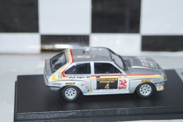 Toyota corolla levin 1000 lakes rally 1977 m.saaristo 1:43rd scale rr.fi 14 trofeu