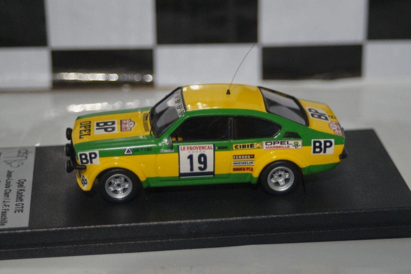 Trofeu toyota corolla levin 1000 lakes rally 1977 m.saaristo 1:43rd rr.fi 14