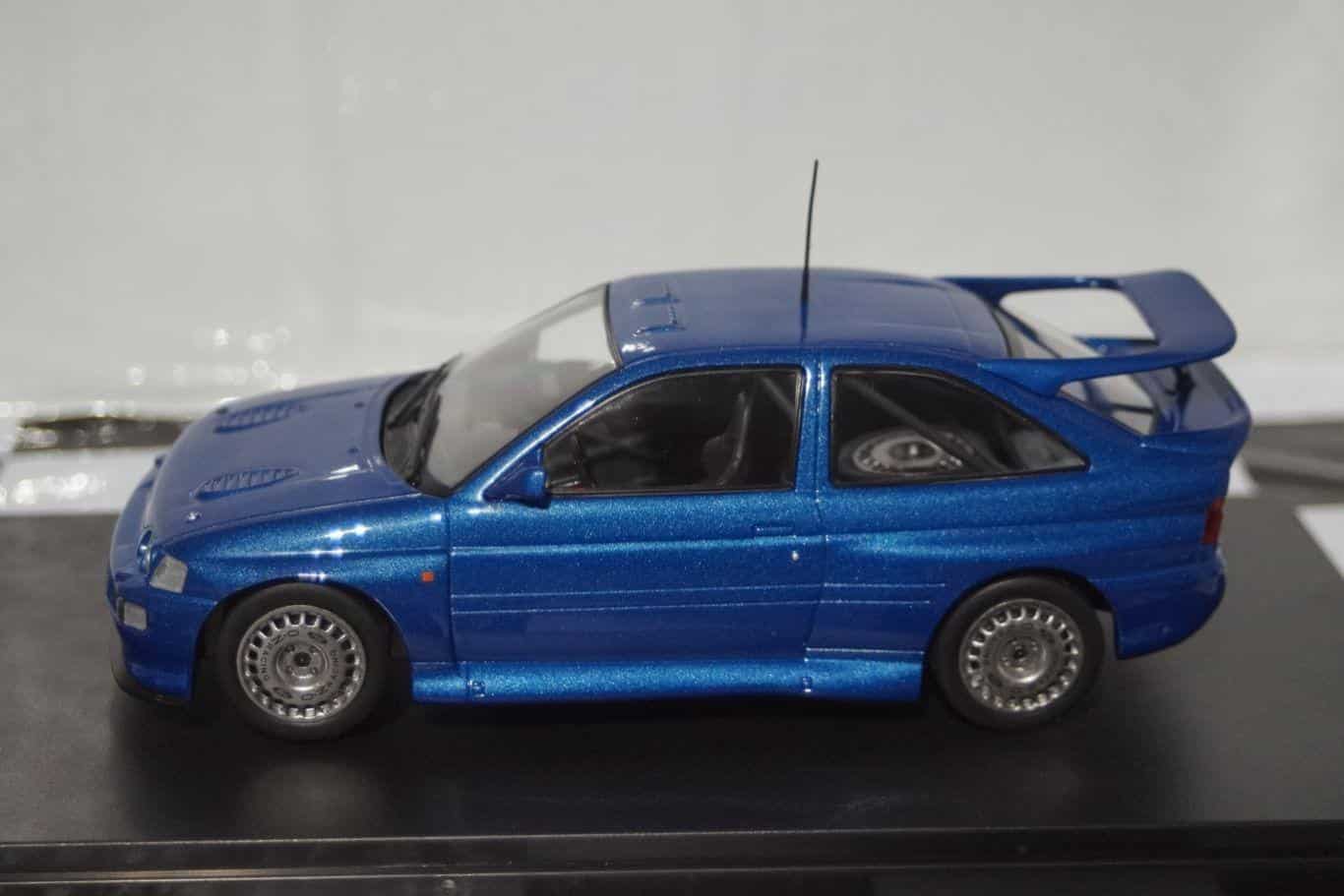 Whitebox opel diplomat a coupe silver 1:24 wb124082-o