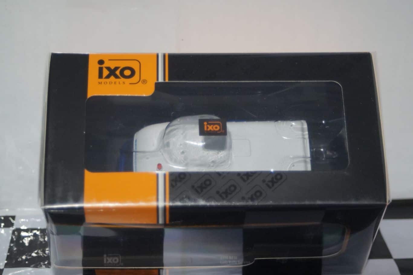Ixo AVIA A21F Lada Rally Service RAC368X 1:43