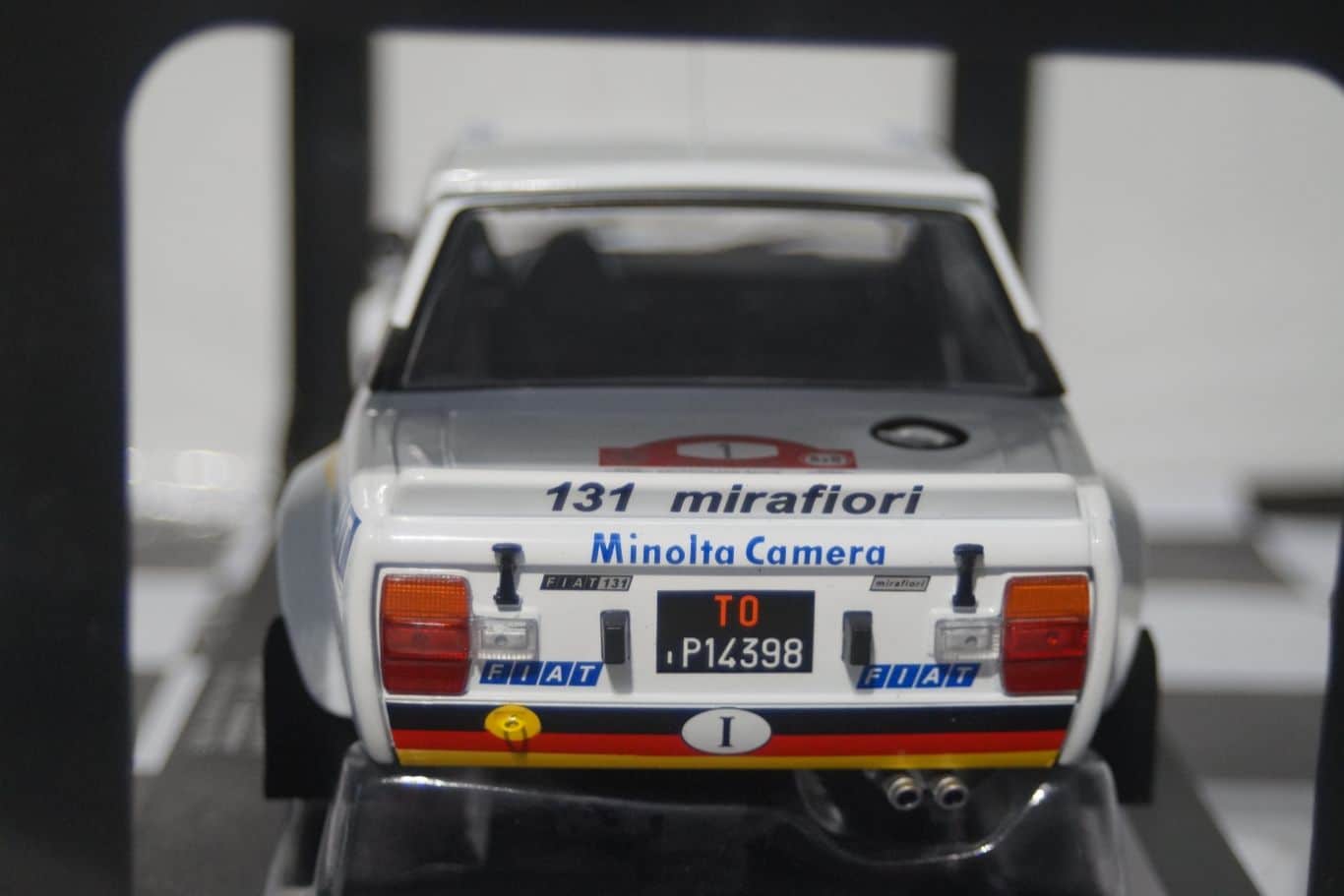 Ixo Fiat 131 Abarth Rallye Hunsruck W.Rorhl 1979 1:18 18RMC077.20