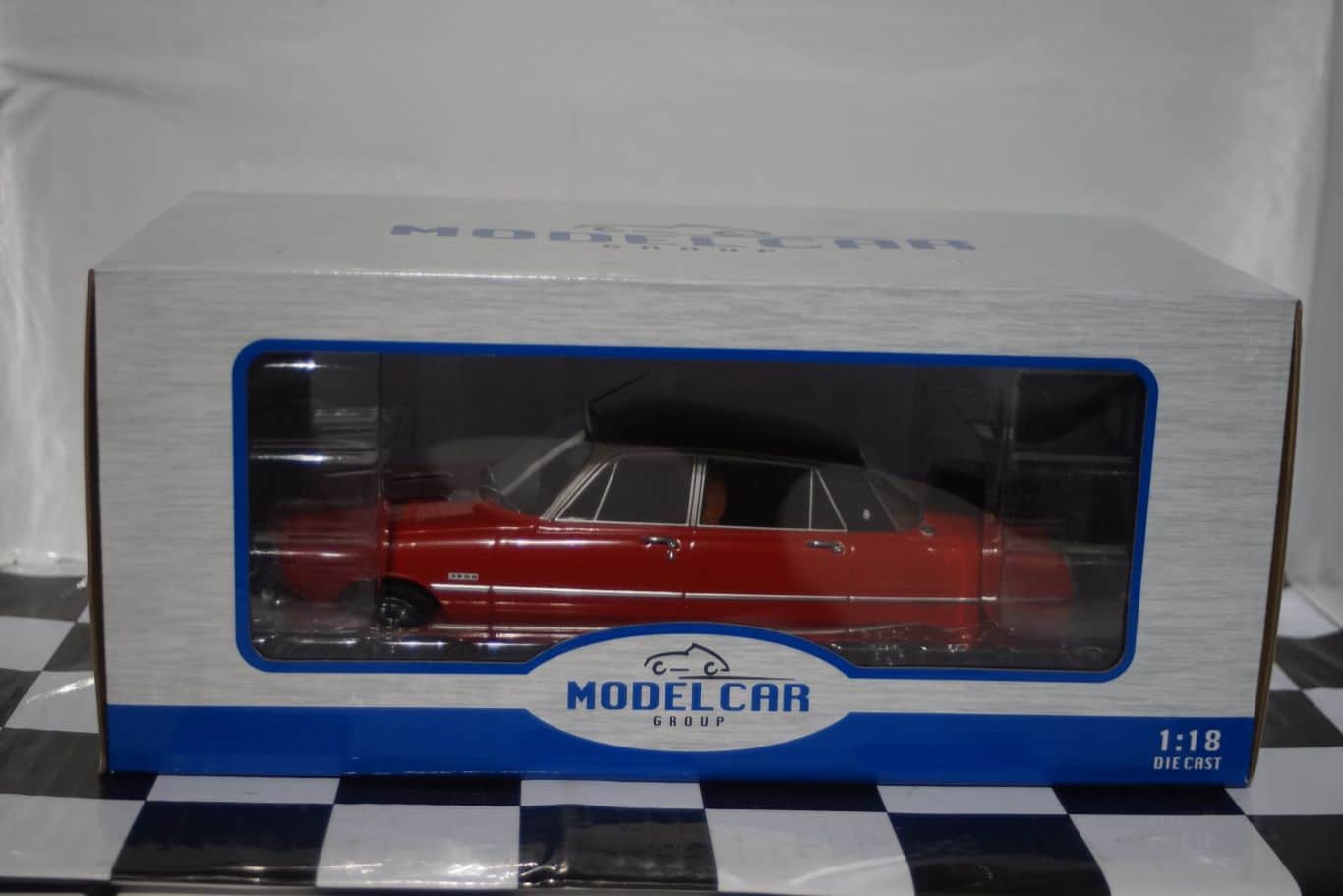 Model Car Group Rover 3500 P6 Blue MCG18289