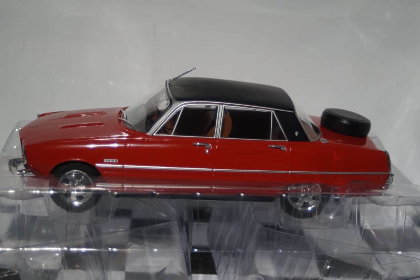 Model Car Group Rover 3500 P6 Blue MCG18289