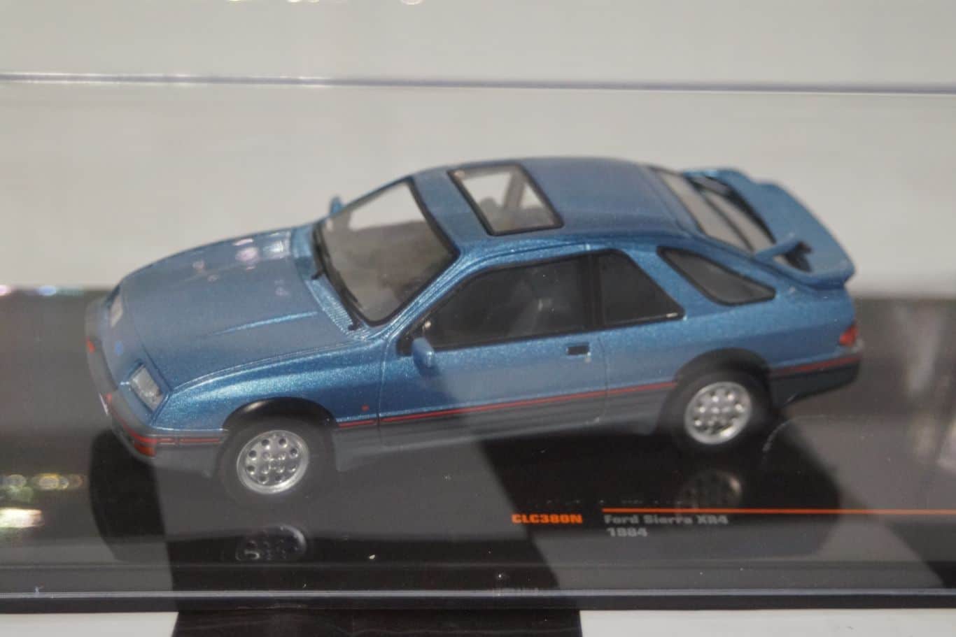Ixo Ford Sierra XR4i 1984 2.8i Blue CLC380N Diecast 1:43