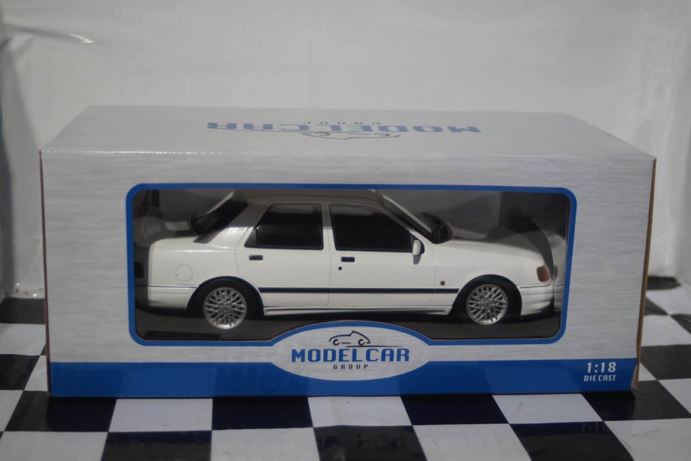 Model car group ford sierra sapphire cosworth white mcg18307