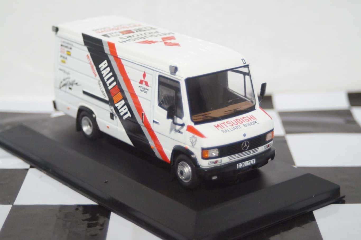 IxoMercedes BenzDRACRallyeRalliartAssitance:RACX