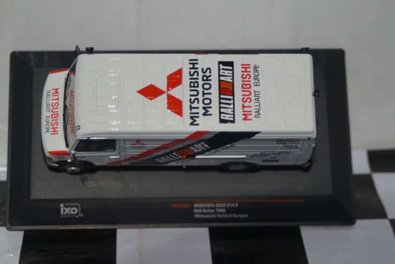 IxoMercedes BenzDRACRallyeRalliartAssitance:RACX