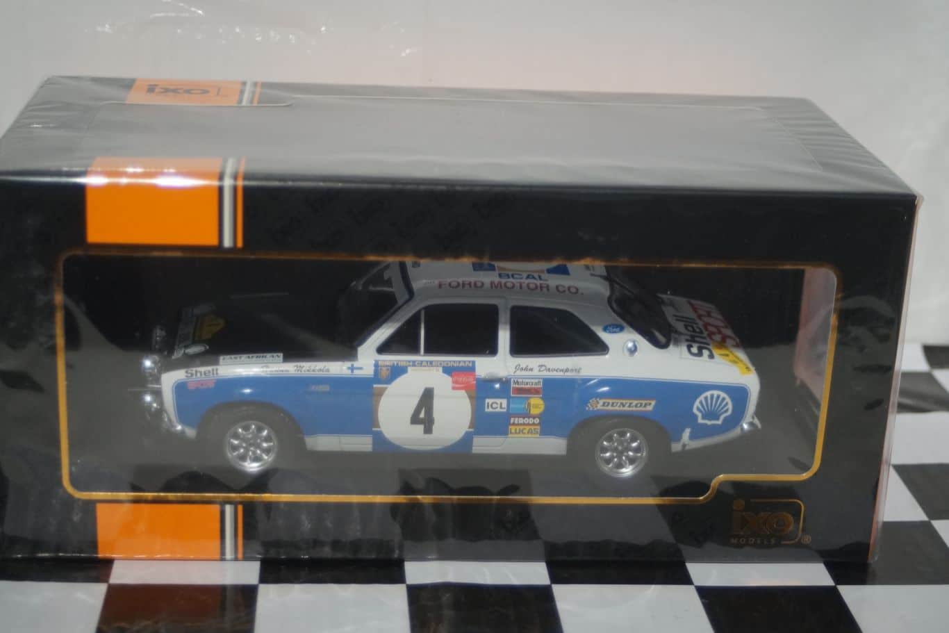 Ixo ford escort mk1 rs 1600 safari rally 1973 1:18 18rmc075c.20