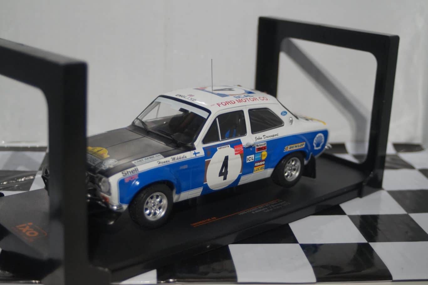 Ixo ford escort mk1 rs 1600 safari rally 1973 1:18 18rmc075c.20