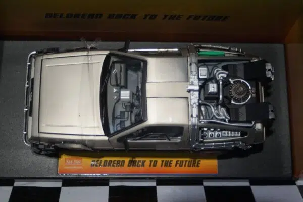 Sun Star 1/18 BACK TO THE FUTURE デロリアン DE LOREAN “Back to the Future I” – sunstarmodelcars