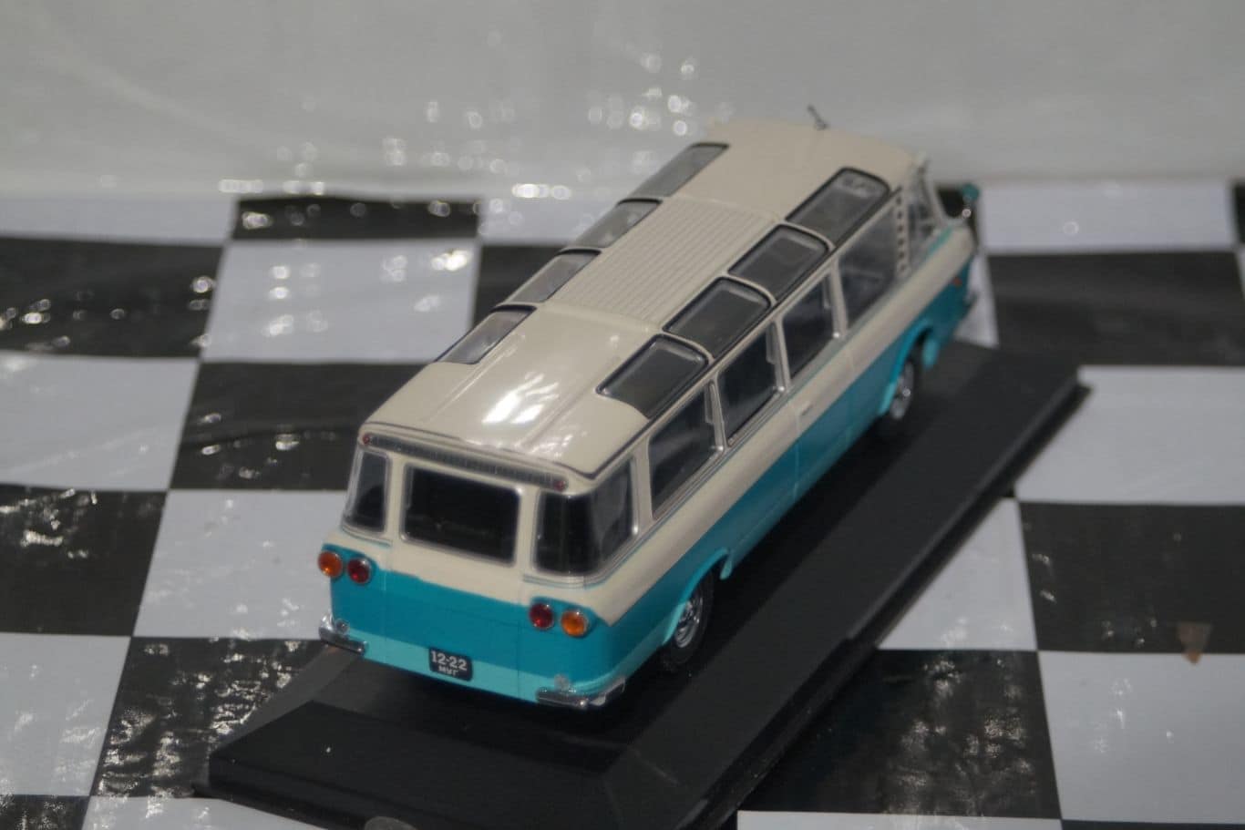 StarlineOpelBlitzKastenwagenAE.BISANGin:scale