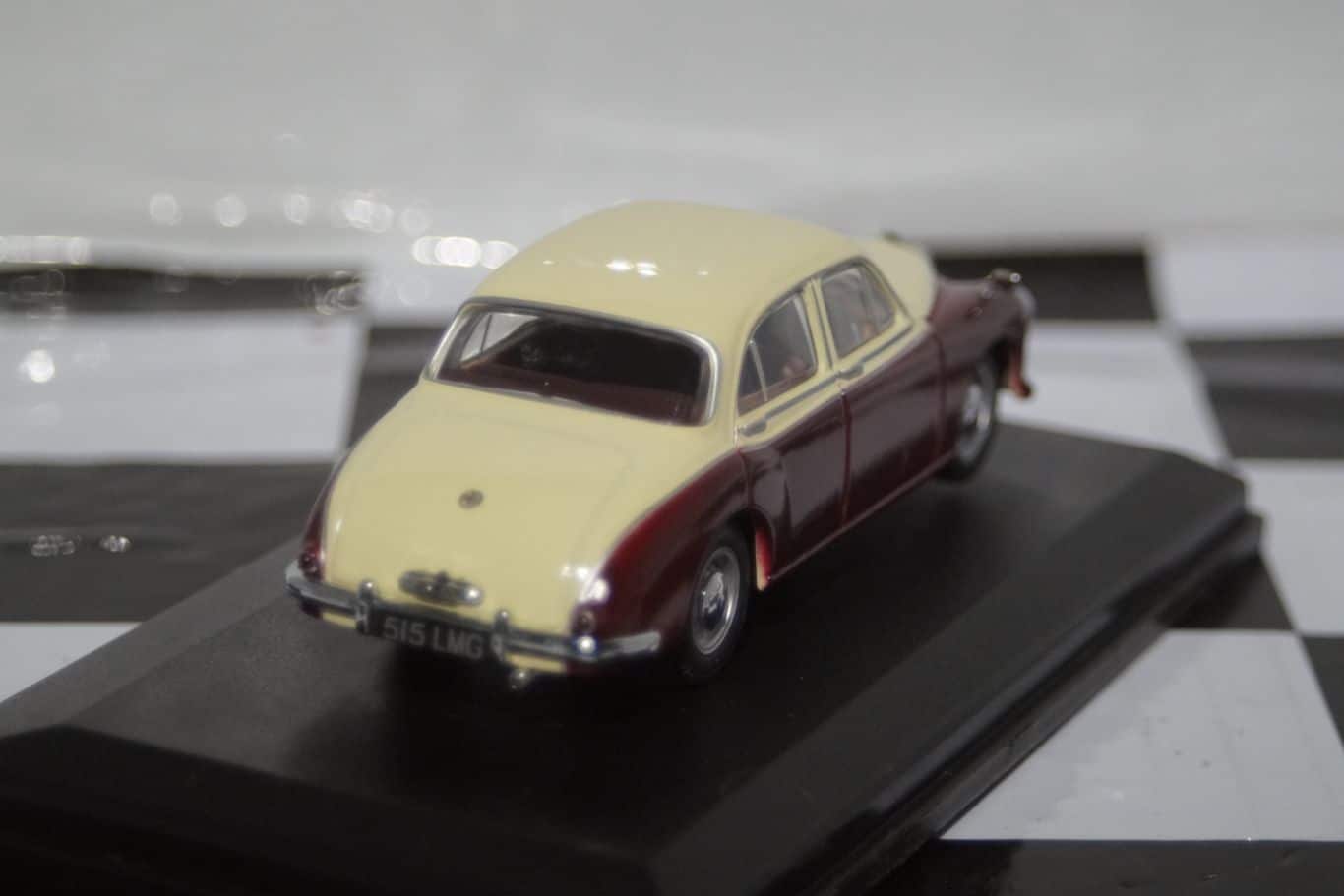 Starline Opel Blitz Kastenwagen A E.BISANG in 1:43 scale 530521
