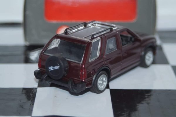 Gama vauxhall frontera lwb maroon 1004 in vauxhall box  in 1:43 scale