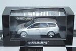 Minichamps Ford Mondeo Hatchback Red LHD MIN 082070 1:43