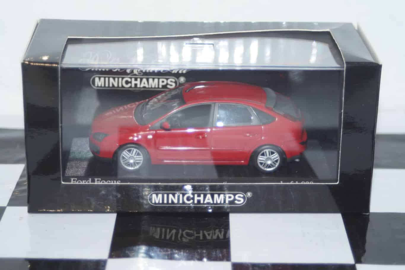 Minichamps Ford Fiesta Mk5 2004 Blue 5 Door LHD 1:43 Diecast