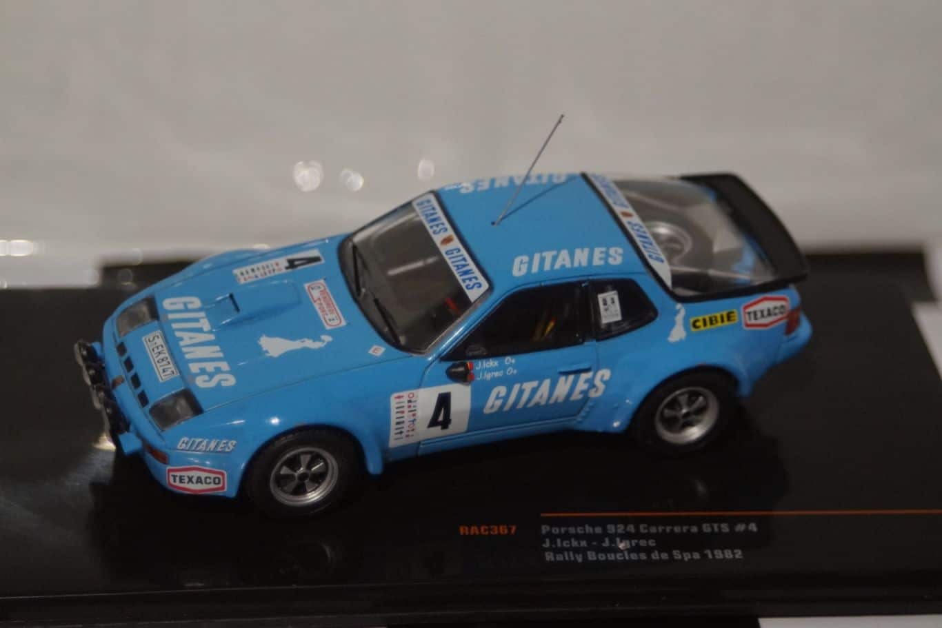 IxoPORSCHECarreraGTSRallyeBouclesdeSpa:DiecastRAC