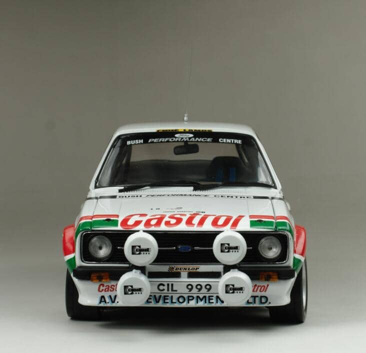 Sunstar ford escort mk2 rs1800 circuit of ireland 1979 b.fisher 4663 1:18 scale