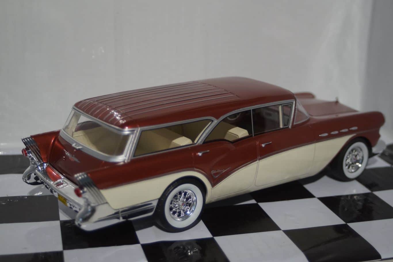 Bos models buick cebtury caballerc estate bos128 1:18 resin