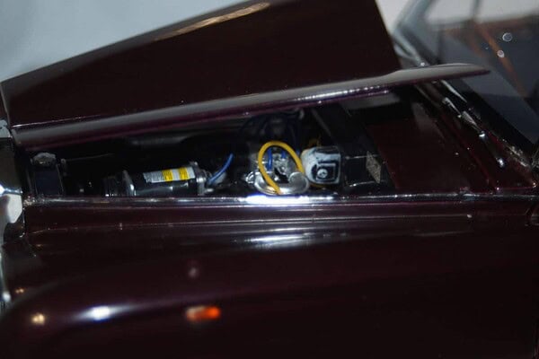 Rolls Royce Phantom 6 Queen Elizabeth Edition RR10RY 1:18 Diecast