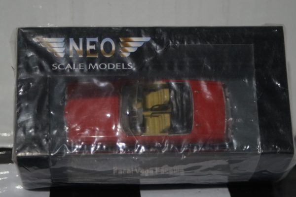 NEO Models Facel Vega Facellia Red NEO43414 1:43 scale