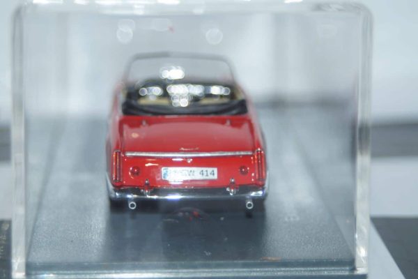 NEO Models Facel Vega Facellia Red NEO43414 1:43 scale