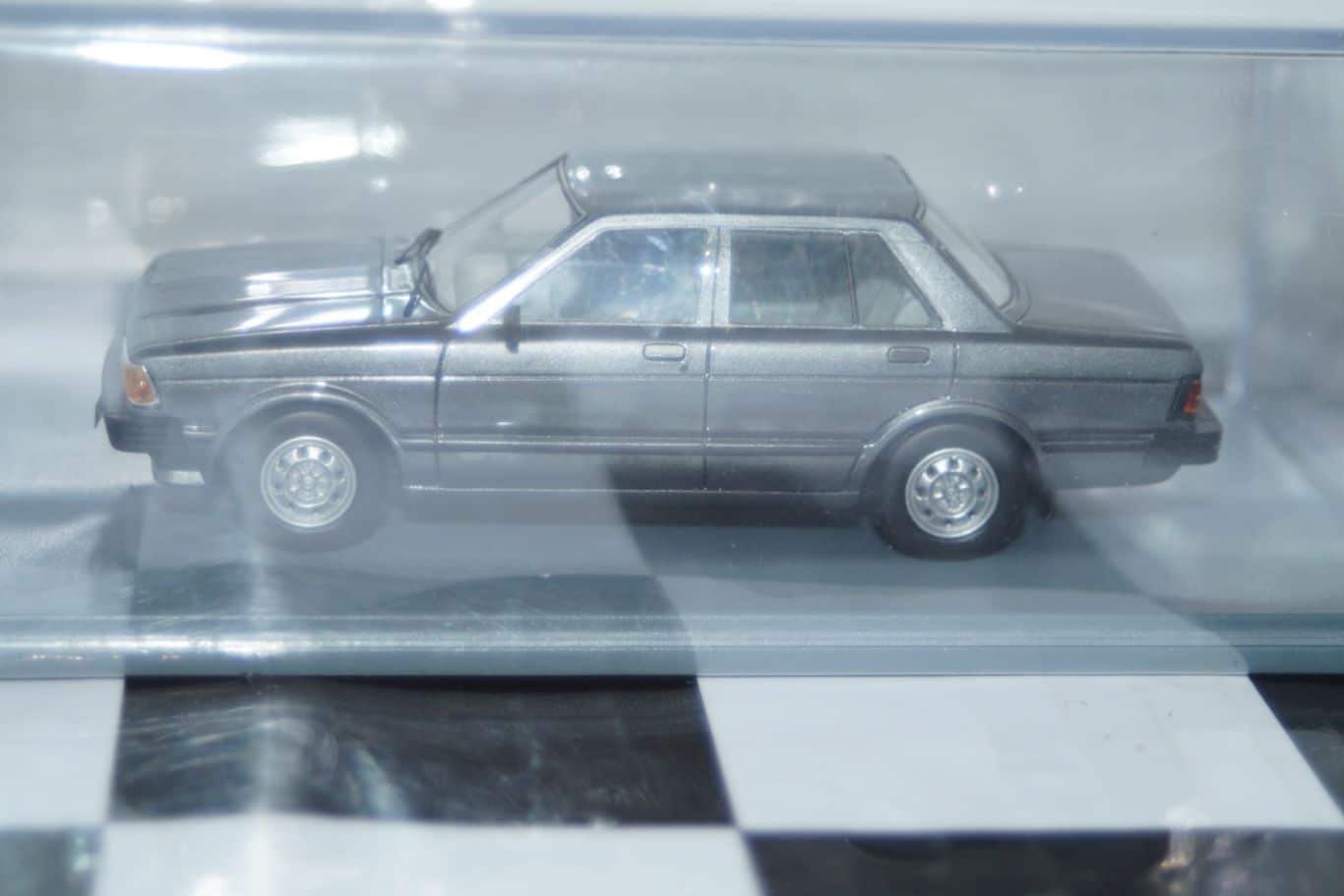 NEO Models Datsun Bluebird U910 Grey NEO44503 Grey 1:43