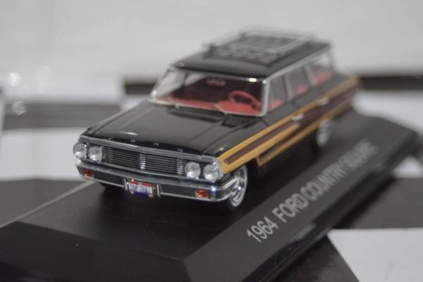 Premium x diecast ford country squire 1964 black pr010 1:43