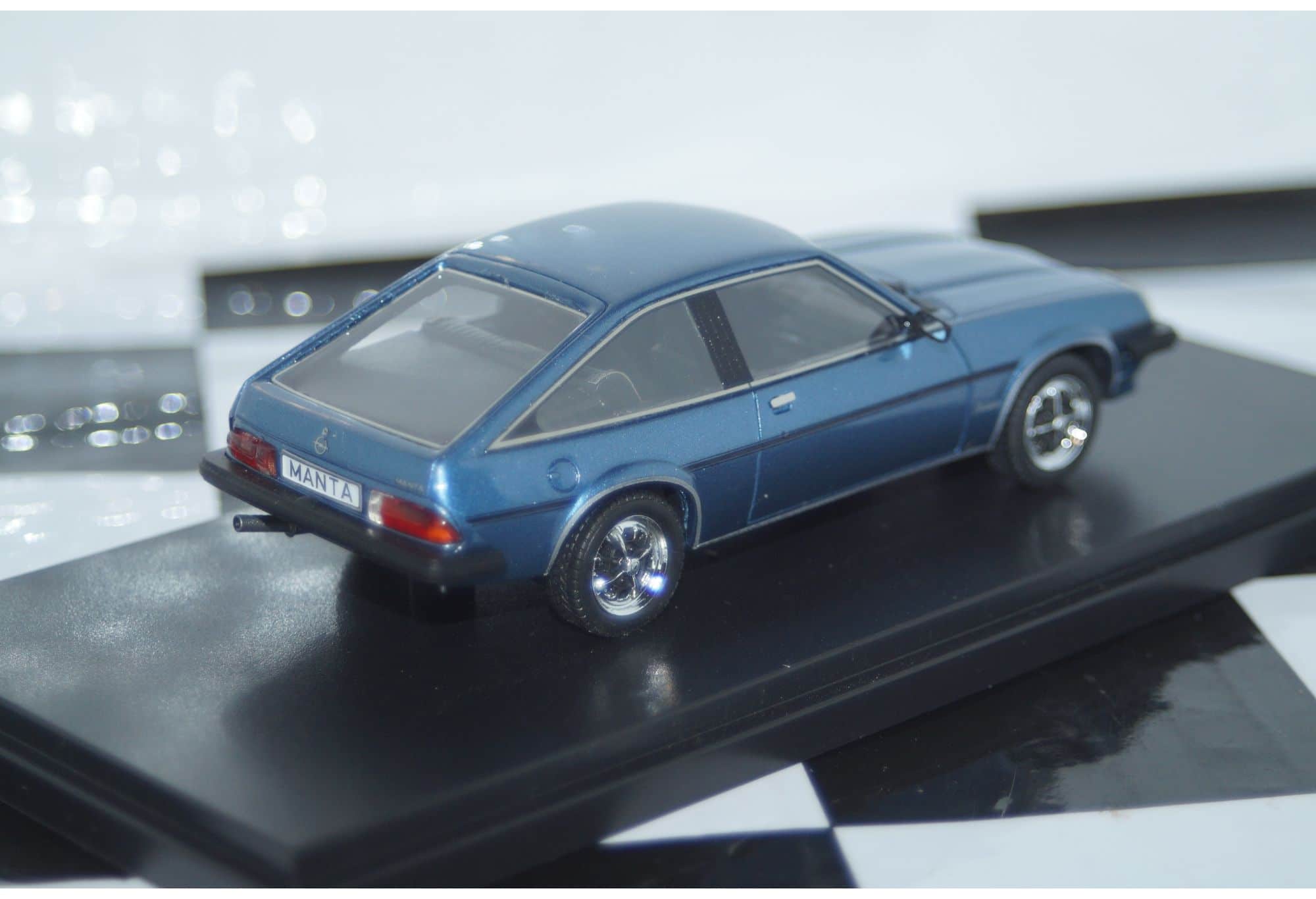 Neo models opel manta cc blue neo49576 1:43 scale