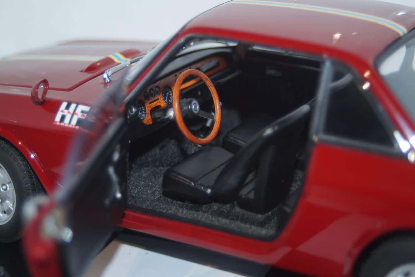 Lancia Fulvia 1.6 HF Fanal One 1:18 Diecast Autoart 74703