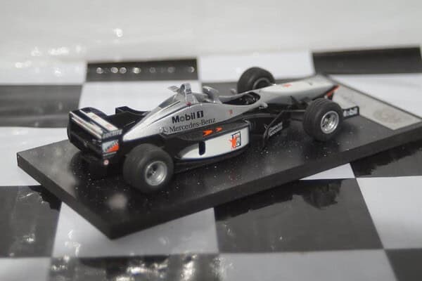 Automodel Art Mclaren Mercedes MP4-98T British GP 98 1/43 white metal built kit