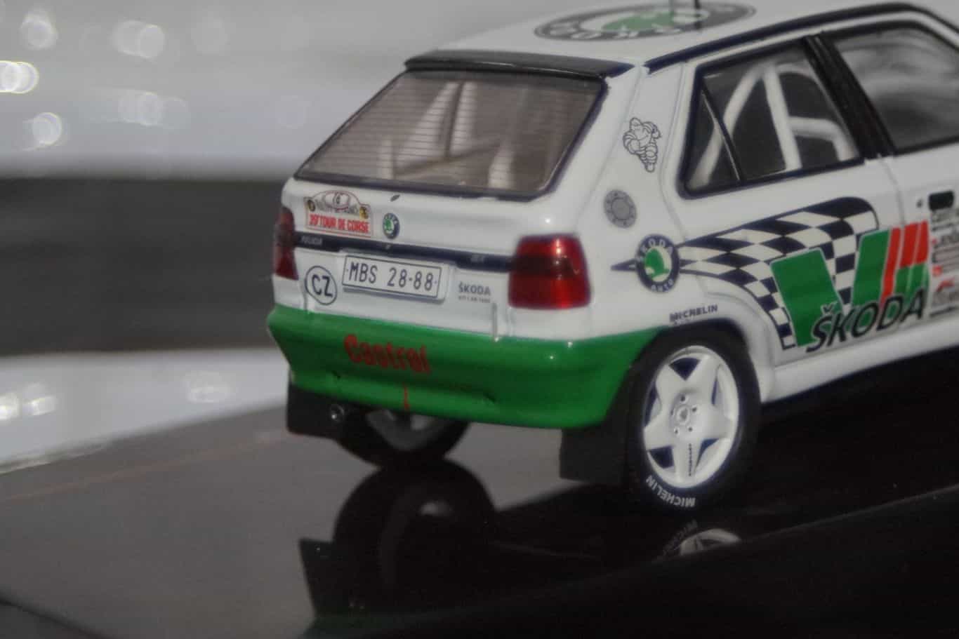 Ixo Skoda Felicia E.Triner T-D-C 1995 1:43 RAC371A